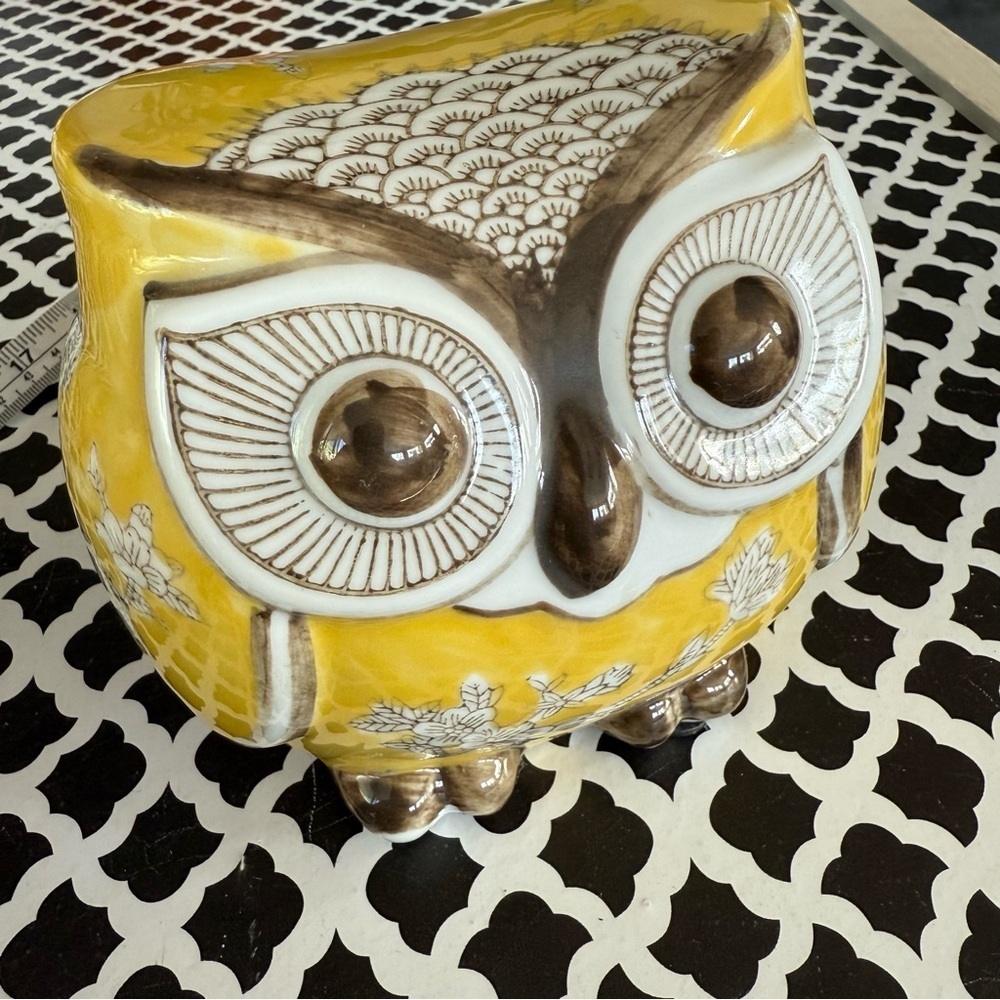 Art Pottery Owl with Blossom clay Vine Applique Modern Design New